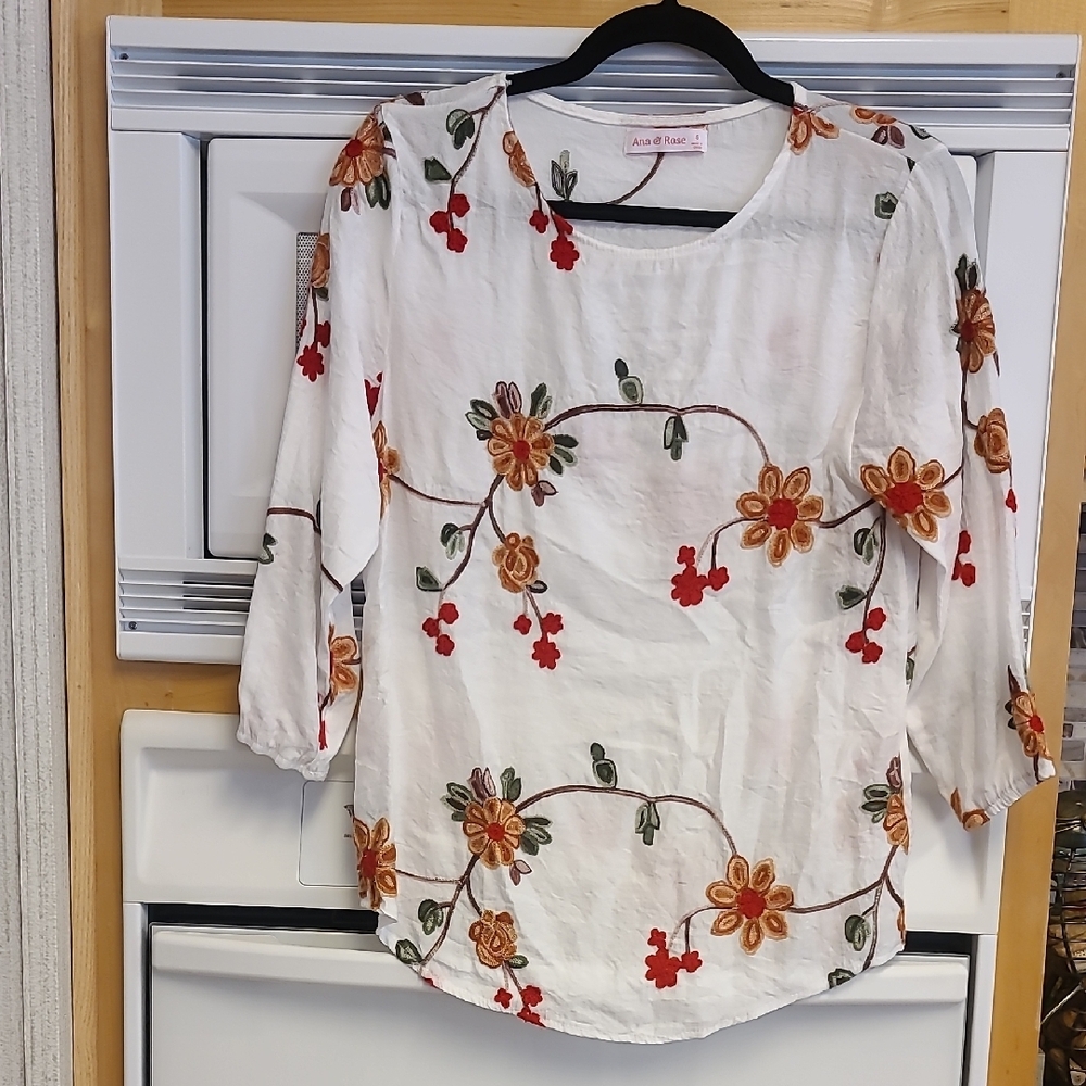 White Cream Graphic Relaxed Blouse